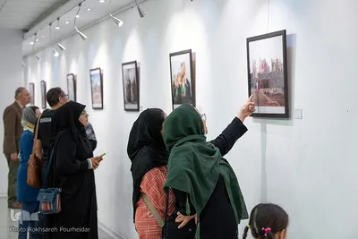 افتتاحیه نمایشگاه عکس «انا من حسین»