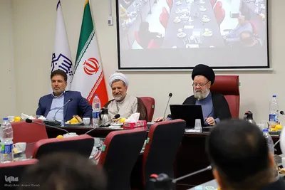 نشست هم‌اندیشی جایگاه تقریب مذاهب در شکل گیری تمدن نوین اسلامی