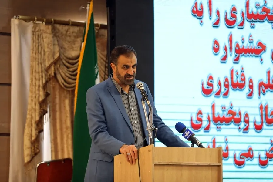 بسیجیان برای ترویج و تعمیق گفتمان جهاد علمی تلاش کنند