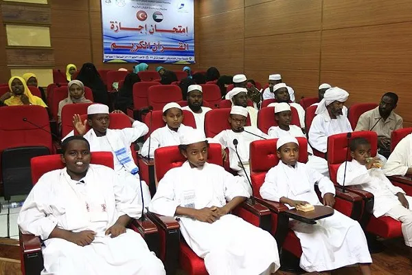 Sudan'a 20 Bin Kur'an-ı Kerim