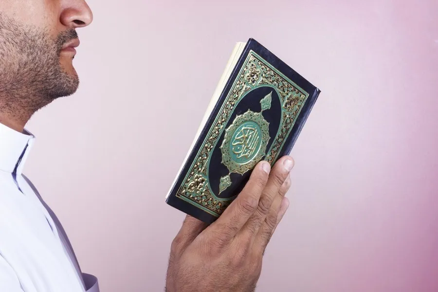 هذه التطبيقات تساعدك على ختم القرآن قبل نهاية رمضان