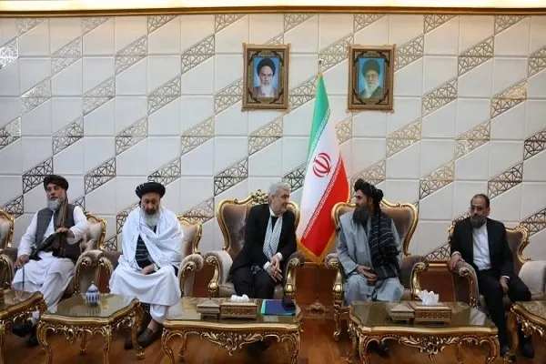 د افغانسان د ملابرادر په مشری افغان طالب پلاوی تهران ته راغی