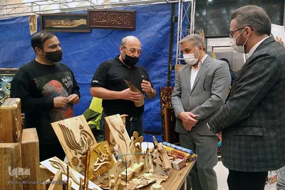 بازدید مدیرکل فرهنگ و ارشاد اسلامی فارس از نخستین نمایشگاه فناوری‌های نرم و صنایع فرهنگی استان
