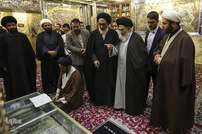 آئین غبارروبی ضریح مطهر احمدبن‌موسی(ع)‎