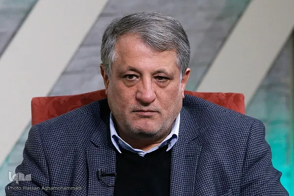 بهترین تبلیغ برای انقلاب خدمت بیشتر به مردم و کاهش نارضایتی‌هاست