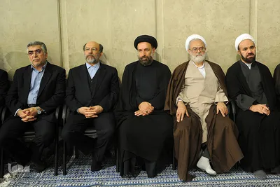 دیدار دانش‌آموزان و دانشجویان با رهبر انقلاب