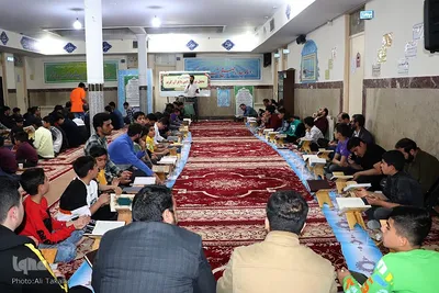 محفل انس با قرآن کودکان و نوجوانان در ملایر