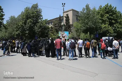نمایش خیابانی «این کجا و آن کجا» 