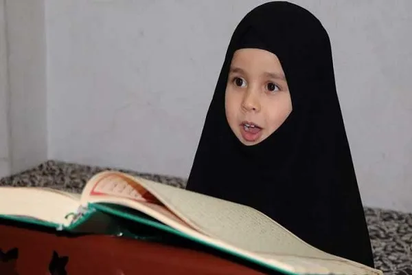 موفقیت کودک پناهنده سوری در حفظ کل قرآن