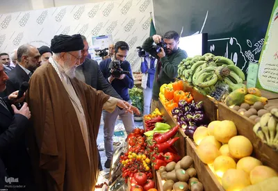 بازدید رهبر انقلاب از نمایشگاه توانمندی‌های تولید داخل