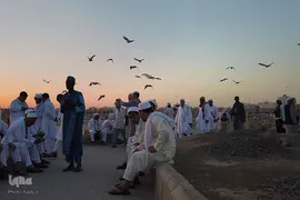 حجاج در بهشت بقیع