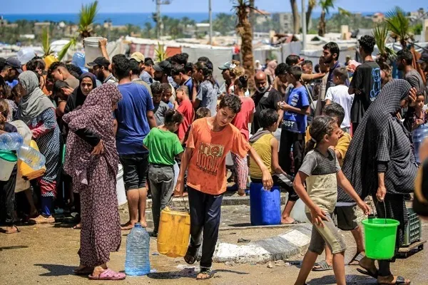 Gaza: Family Members Gathering Water Killed in Israeli Attack