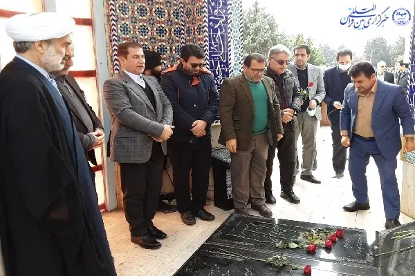شاد پیمایی دانشگاهیان مازندران در آغازین روز دهه فجر