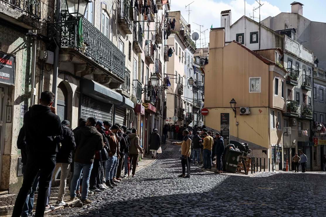 Les mosquées de la Mouraria à Lisbonne débordent face à l'afflux des fidèles