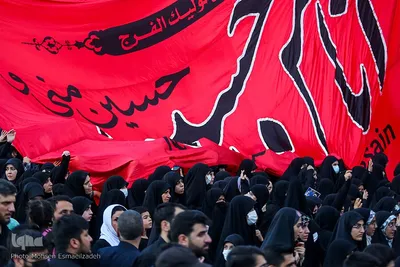تشییع پیکر پنج شهید مدافع حرم در مشهد

