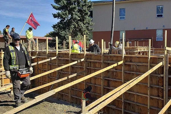 Kanada'daki Türkler Edmonton kentine cami yaptırıyor