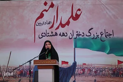 اجتماع دختران دهه هشتادی در گذر فرهنگی چهارباغ‎