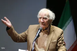 غلامحسین ابراهیمی دینانی عضو پیوسته فرهنگستان علوم در مراسم رونمایی از کتاب‌های «اندیشه‌های فلسفی ابن‌سینا» و «حکمت صدرایی در جهان اسلام»