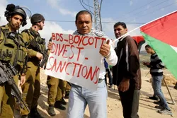 Anti-Israel Movement Urges Intensifying BDS Campaign