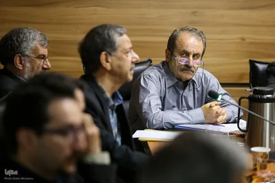 نشست تخصصی «جایگاه جهاد دانشگاهی در حکمرانی علم و فناوری با تأکید بر ظرفیت‌های اساسنامه»