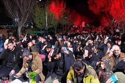 احیای شب نوزدهم ماه رمضان در چهارباغ اصفهان