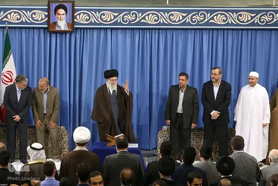 دیدار شرکت‌کنندگان در سی‌وپنجمین دوره مسابقات بین‌المللی قرآن با رهبر انقلاب