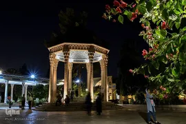 ۲۰ مهرماه روز بزرگداشت حافظ شیرازی