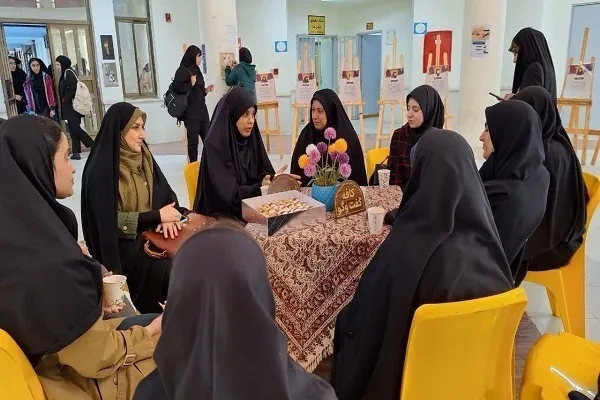 نمایشگاه «بانوان تمدن‌ساز» در دانشگاه مازندران برگزار شد