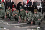 عطرافشانی و غبارروبی مزار شهدای وادی رحمت تبریز