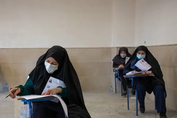 آزمون آموزشیاران و مدرسان طرح امین و معلمان قرآنی استان مرکزی برگزار شد