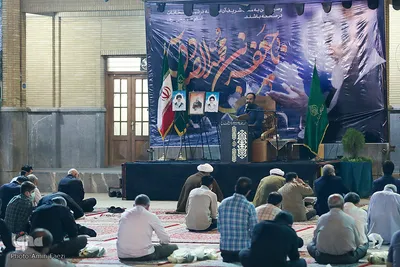 عزاداری شام شهادت امام جعفر صادق(ع) در حرم مطهر شاهچراغ(ع)