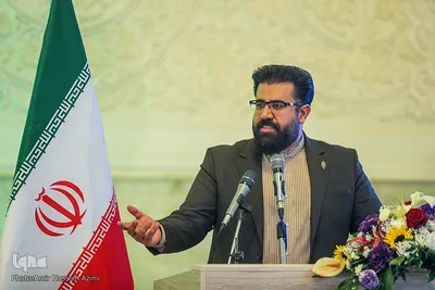 تجلیل از پیشکسوتان هنر و معماری در سومین حرم اهل بیت (ع)