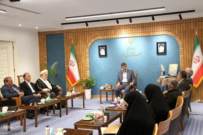 دیدار جمعی از فعالان قرآنی با استاندار یزد