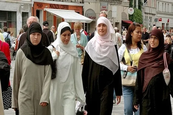 مؤسسة ألمانية تكشف عن العنصرية في التعامل مع المسلمين