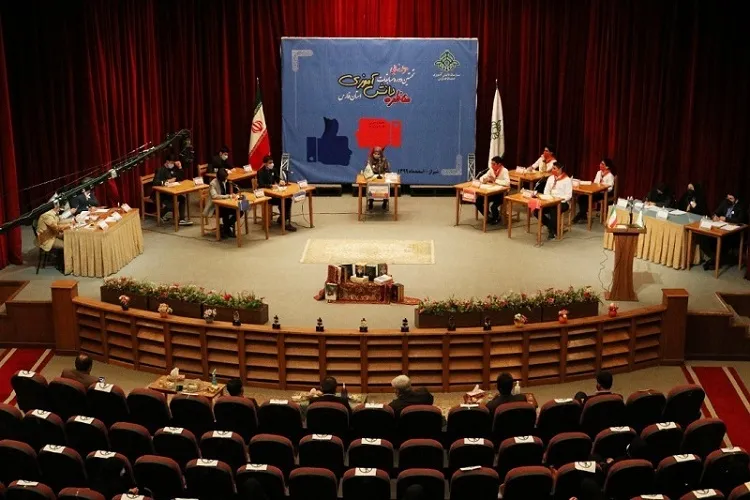 پایان مسابقات مناظرات دانش‌آموزی در فارس