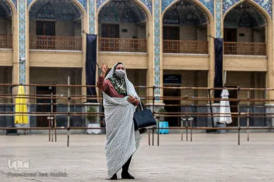 آیین تعویض پرچم گنبد آستان حضرت شاهچراغ (ع)‎‎