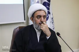 حجت‌الاسلام والمسلمین حاج‌ابوالقاسم؛ عضو مجلس خبرگان رهبری و مشاور رئيس‌جمهور در امور روحانیت