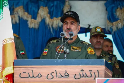 مراسم تشییع پیکر شهدای حادثه سقوط بالگرد در اصفهان