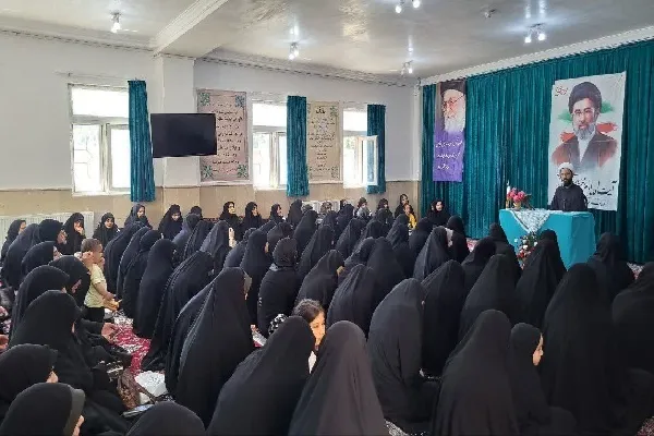 نقش ویژه‌ بانوان در تحقق تمدن اسلامی