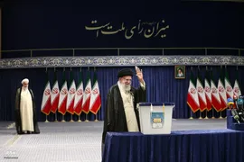 حضور رهبر معظم انقلاب در پای صندوق رأی انتخابات ریاست جمهوری