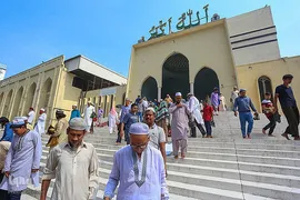 مسجد بیت‌المکرم در داکا، پایتخت بنگلادش