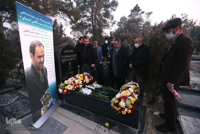 ادای احترام جهادگران به مقام دکتر کاظمی آشتیانی