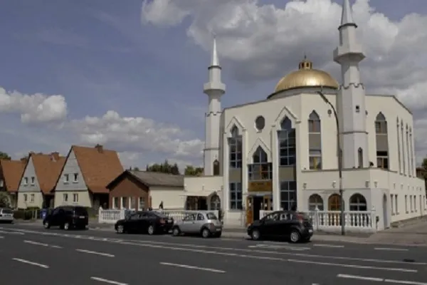 په جرمني کې مسلمانان او جوماتونه یوځل بیا له جدی ګواښ سره مخ شوي