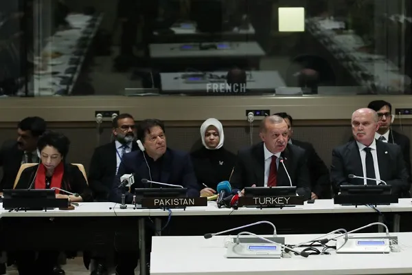 Erdoğan: Barış dini İslam'ı terörle bir araya getirmek çok büyük iftiradır