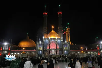 شب رحلت نبی مکرم اسلام(ص) در حرم بانوی کرامت