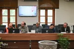 نشست ستاد انتخابات اصفهان پیش از آغاز رأی‌گیری