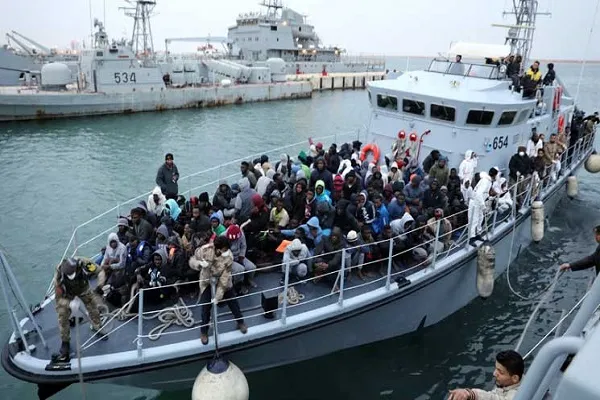 Sojojin Ruwa Na Libya Sun Tseratar Da 'Yan Ci-Rani 104 Daga Nutsewa
