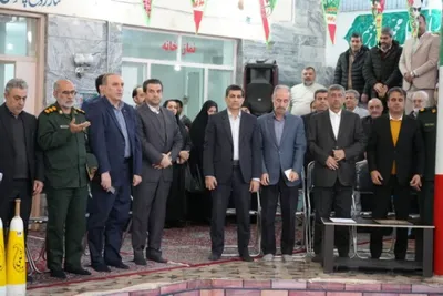 نواختن زنگ انقلاب در خرم آباد