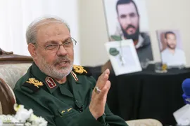 دیدار جامعه قرآنی با خانواده سردارسلامی