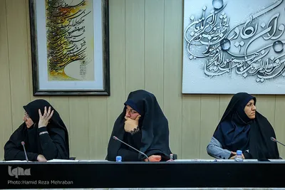 نشست روسای گروه های قرآن و عترت استان ها با معاون قرآن و عترت وزارت ارشاد